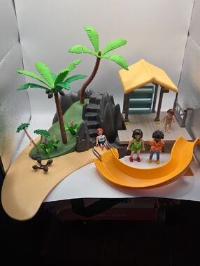 Playmobile 6979 Tiki Bar Toy